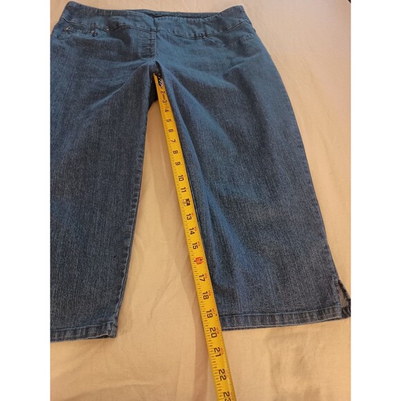 Ruby Rd. Woman Capri Jeans Size 16W Blue Pull On - Picture 6 of 7